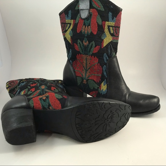Spring Step by L’ Artiste. Floral Fabric and Leather Boots - Picture 2 of 5